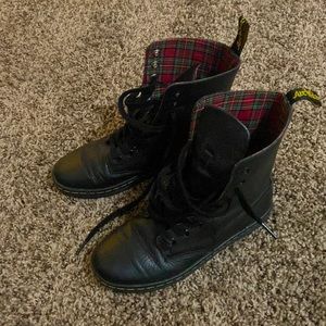 Doc Martens Stratford leather combat boot